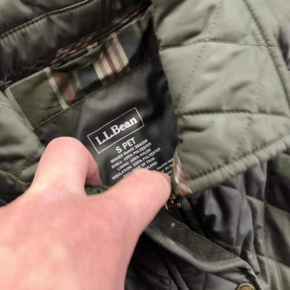 L.L. Bean Vest Womens Small Petite Green Quilted Snap Front Collared Lined Warm - Picture 6 of 9